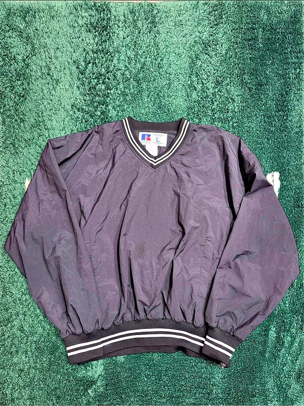 Vintage Russell Athletic V-Neck Nylon Pullover Windbreaker – Black – Size L